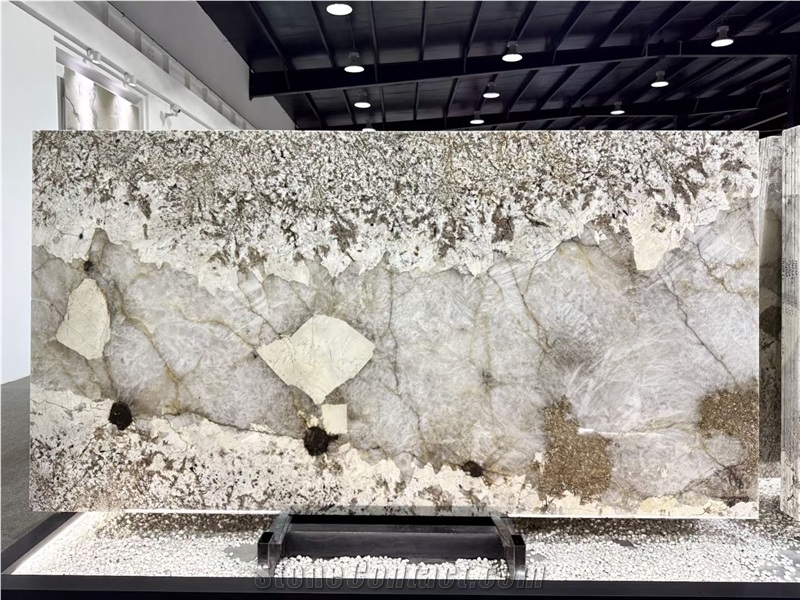 Big Crystal Patagonia Quartzite Slabs