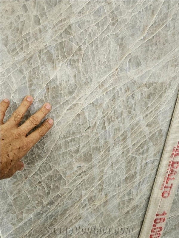 Taj Mahal Quartzite Slabs