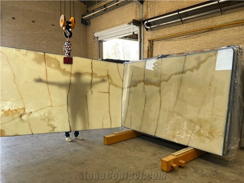 Green Onyx Slabs Polished 2 Cm