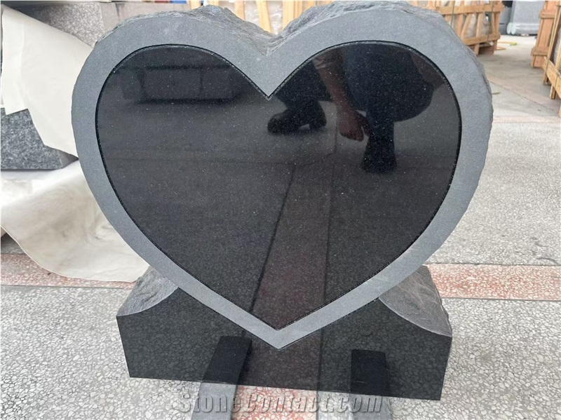 Black Granite Heart Tombstone Western Style
