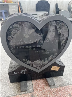 Black Granite Heart Tombstone Western Style
