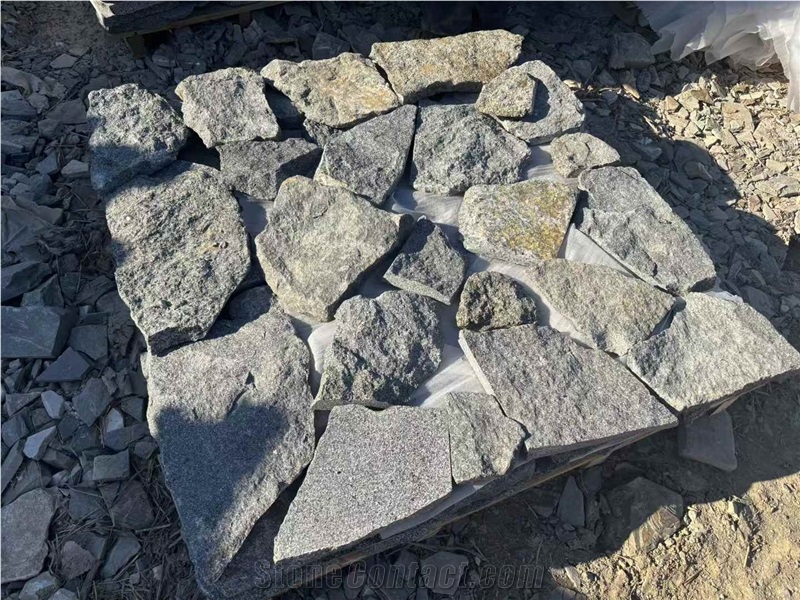 Blue Slate Random Flagstone Pavers