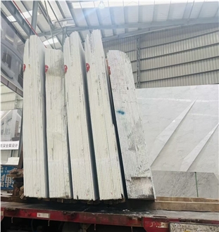 Calacatta Gold Marble Polished Slabs Tiles