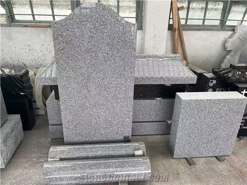 China Grey Granite Polished Serp Top Monument Western Style