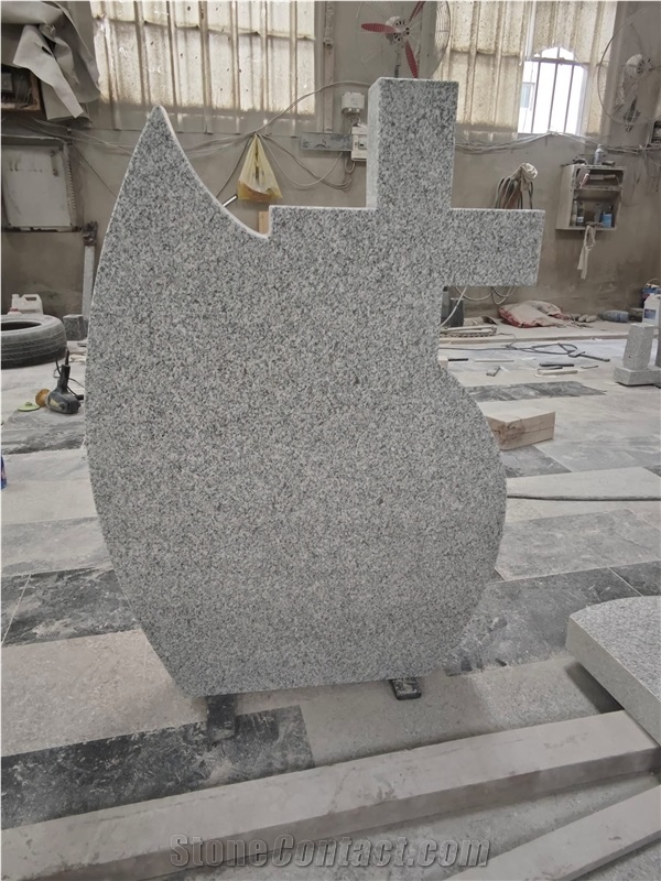 G603 Granite Cross Tombstone Romanian Style