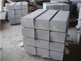 G603 Granite Kerbstone