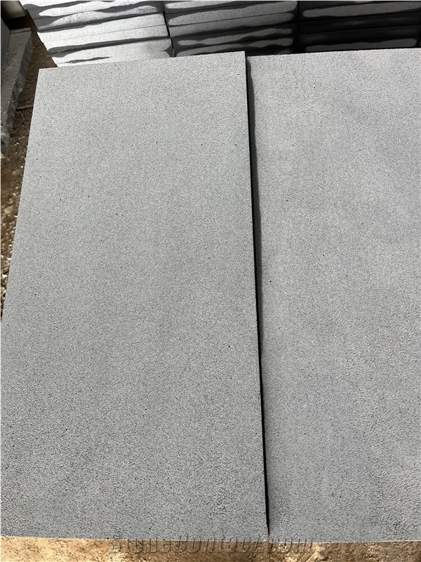 Hainan Black Basalt Paving Stone 3Cm Thickness