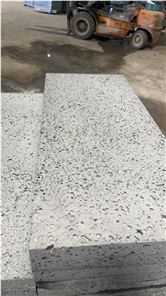 Lava Stone Random Flagstone Pavers