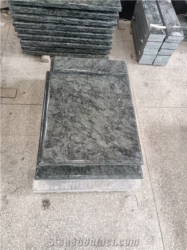 Oliver Green Granite Tree Monument