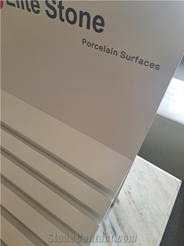 Ceramic And Porcelain Surfaces Presentation Stand