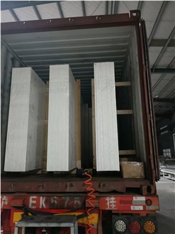 Calacatta Viola Quartz Slabs