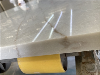 Taj Mahal Full Body Quartz Slabs