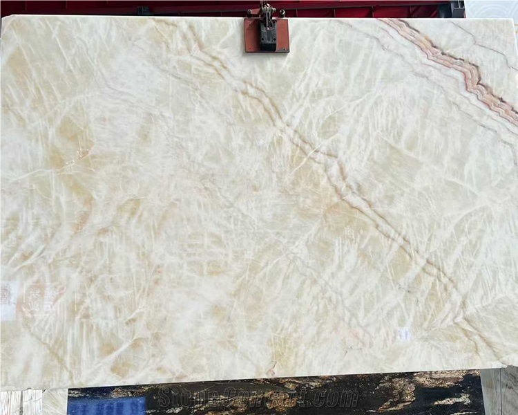 White Wooden Onyx Slabs