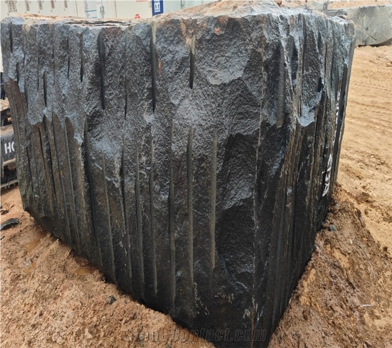 G20 Bengal Black Rough Granite Blocks