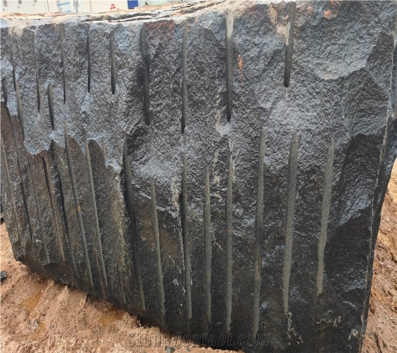 G20 Bengal Black Rough Granite Blocks