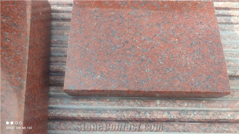 Jhansi Red Granite Polished Tile Slabs
