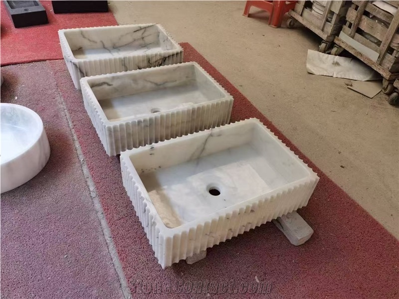 China Calacatta Viola Marble Oval Design Wash Basins
