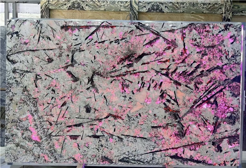 Delicatus White Granite Slabs For Luxury Design