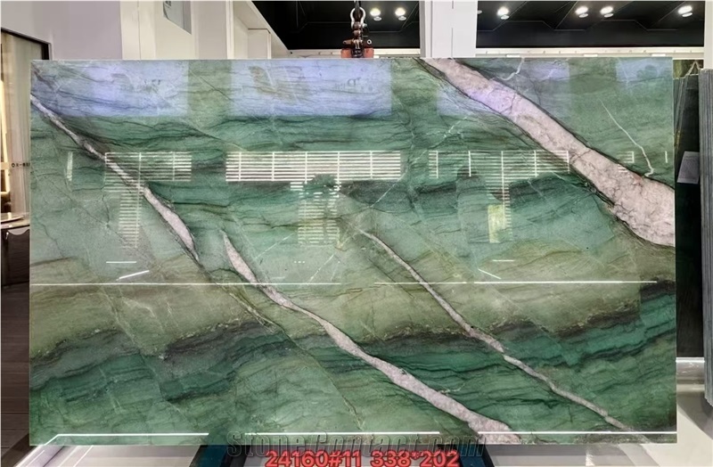 Fuchsite Crystal Quartzite Slabs For High-End Decoration