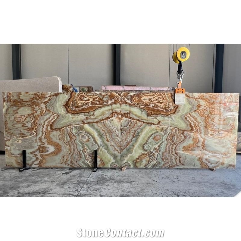 Onice Verde Persiano Green Onyx Slabs