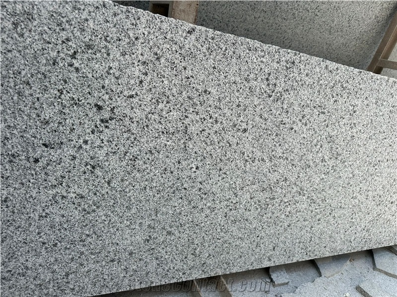 New Halayeb Granite Slabs