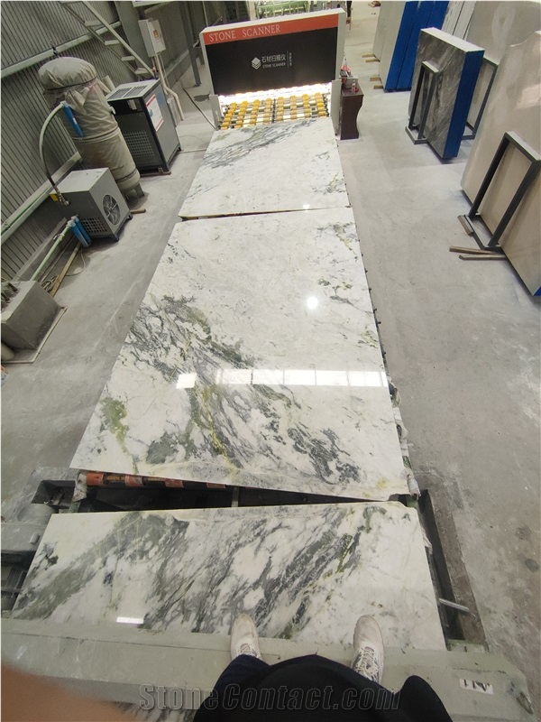 Glacier White Clivia White Slab Tiles
