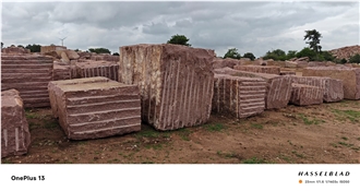Ilkal NH Red Granite Rough Blocks