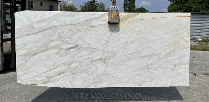 Calacatta Cremo Marble Slabs