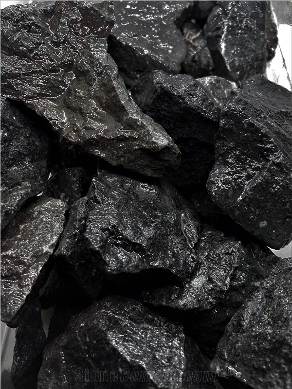 Black Basalt Crushed Stone