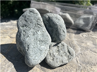 Green Granite Tumbled Pebble Stone