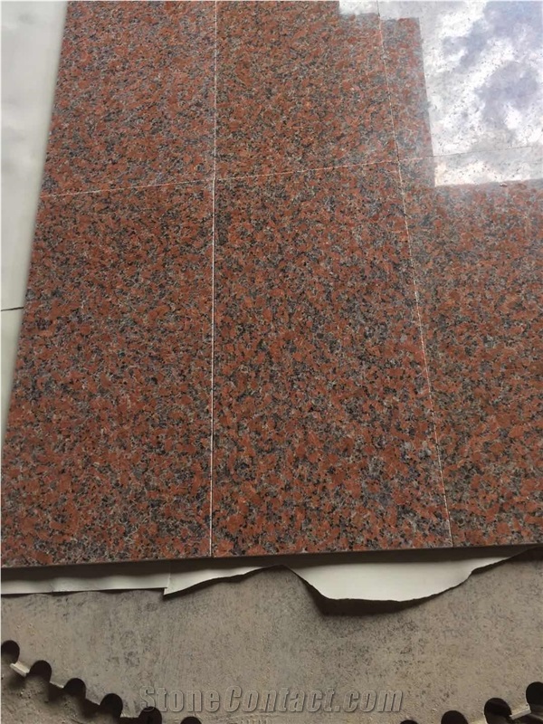 Maple Leaves Red Granite Slabs