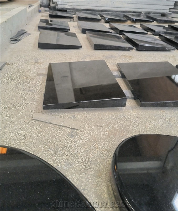 Black Granite Heart Headstone