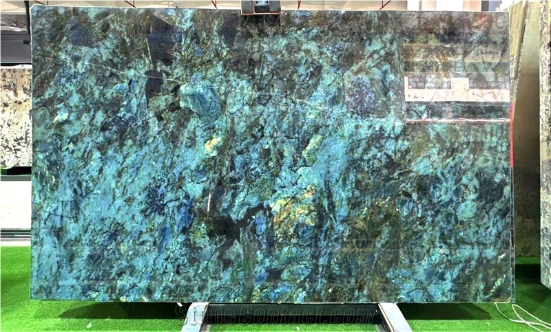 Blue Emerald Granite Big Slabs