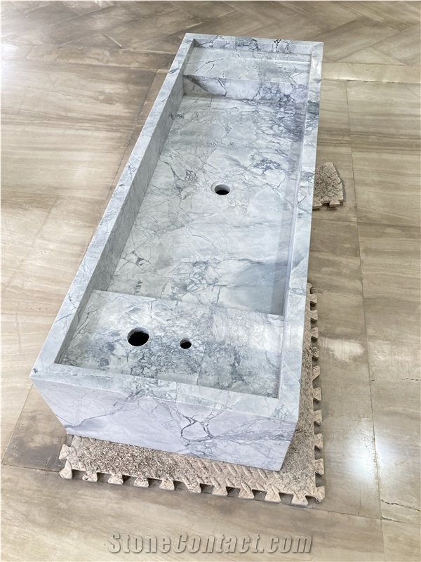Brazilian Calacatta Grey Quartzite Farm Sink