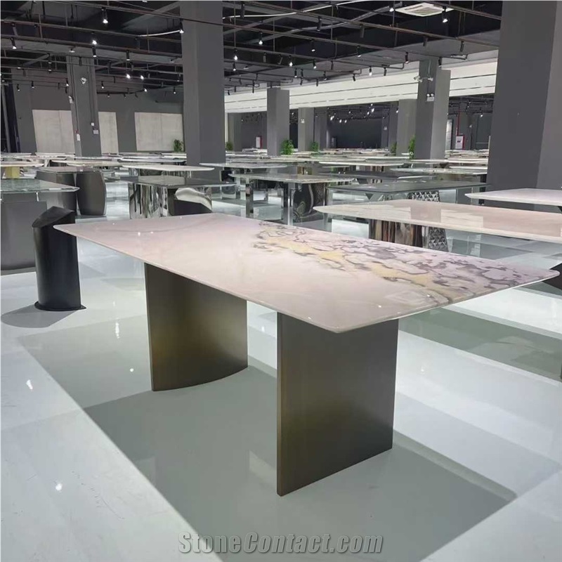Fendi White Marble Restaurant Table Tops