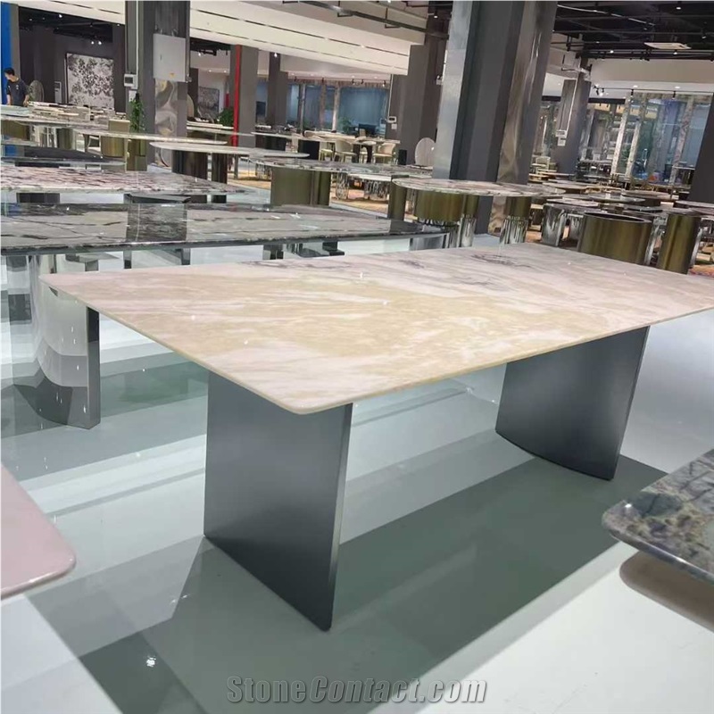 Fendi White Marble Restaurant Table Tops