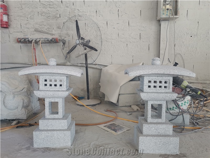 Japanese Lantern Stone Garden Lights Antique Style