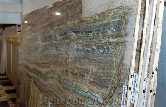 Onice Smeraldo Slab
