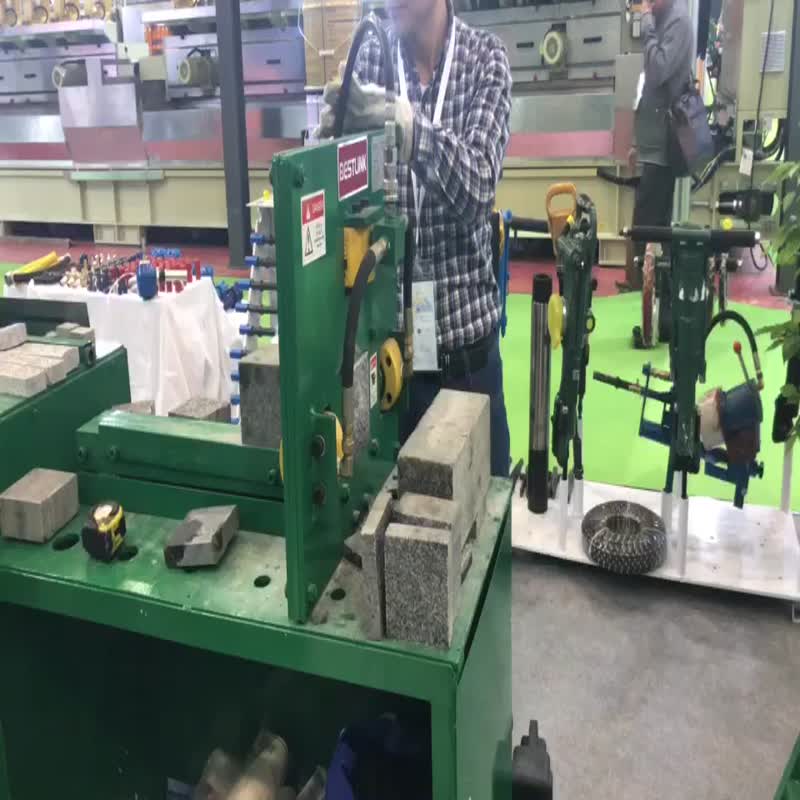  Cubic Stone Paving Making Machine
