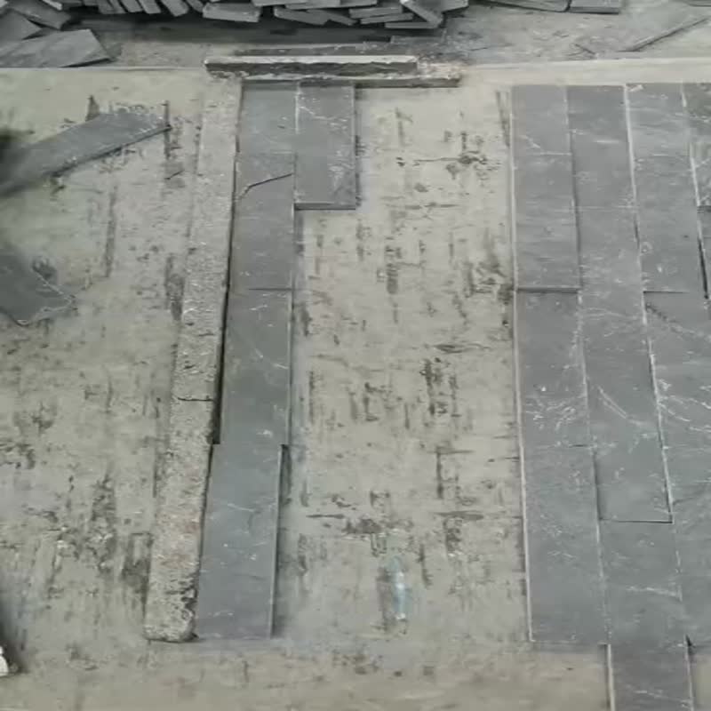 China Natural Black Stacked Stone Slate Wall Brick