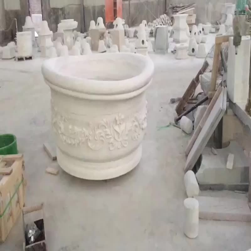 Hand Carved Cheap Price Freestanding Round Marble Bathtub