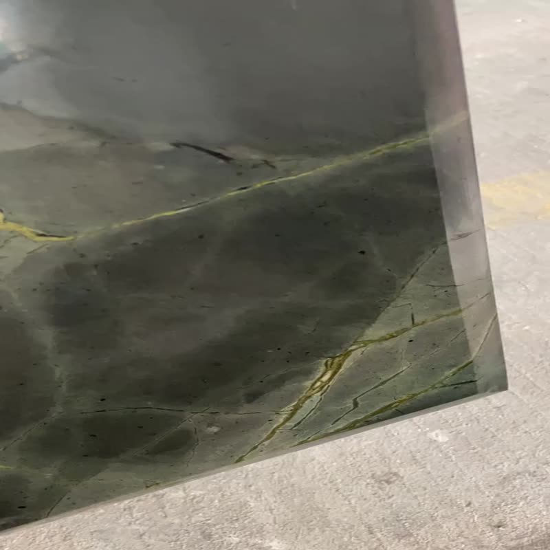 Customized Size Green Marble Table Top For Home Villa Design