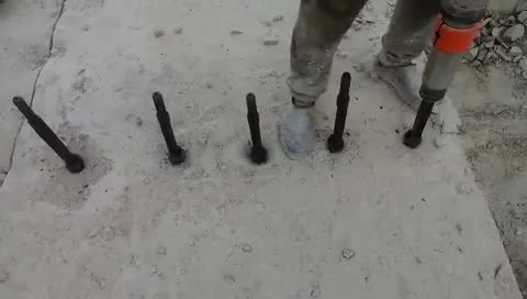 Expansive Mortar For Granite Quarrying