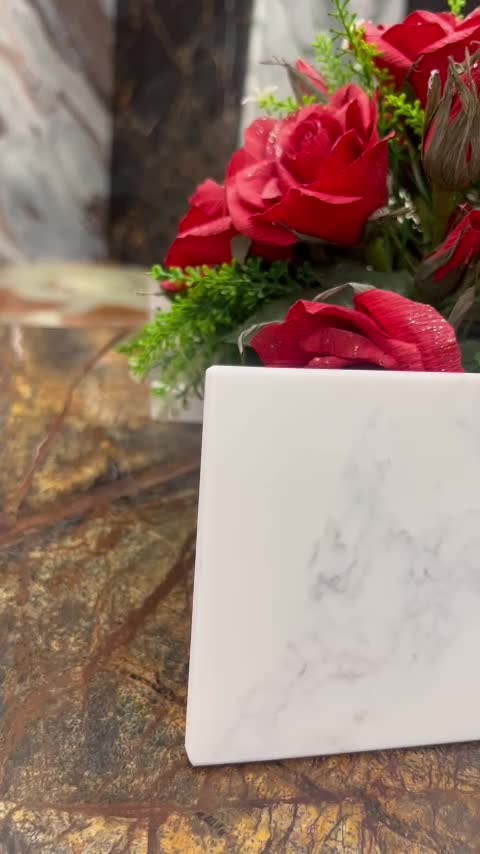 Laza Calacatta Quartz Stone Slabs
