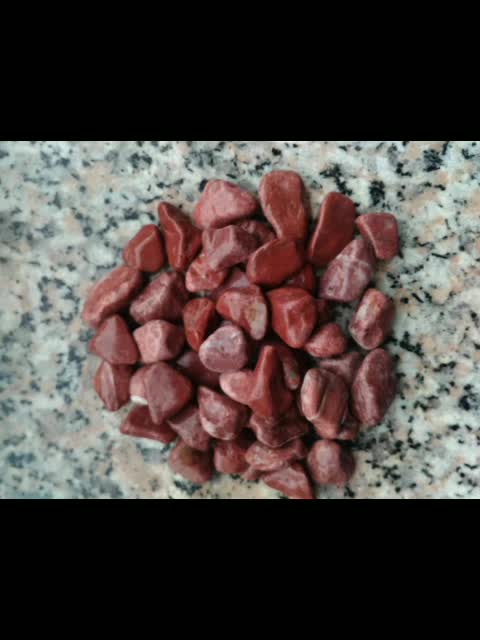 Natural Walkway Red Pebble Stone & Garden River Stone