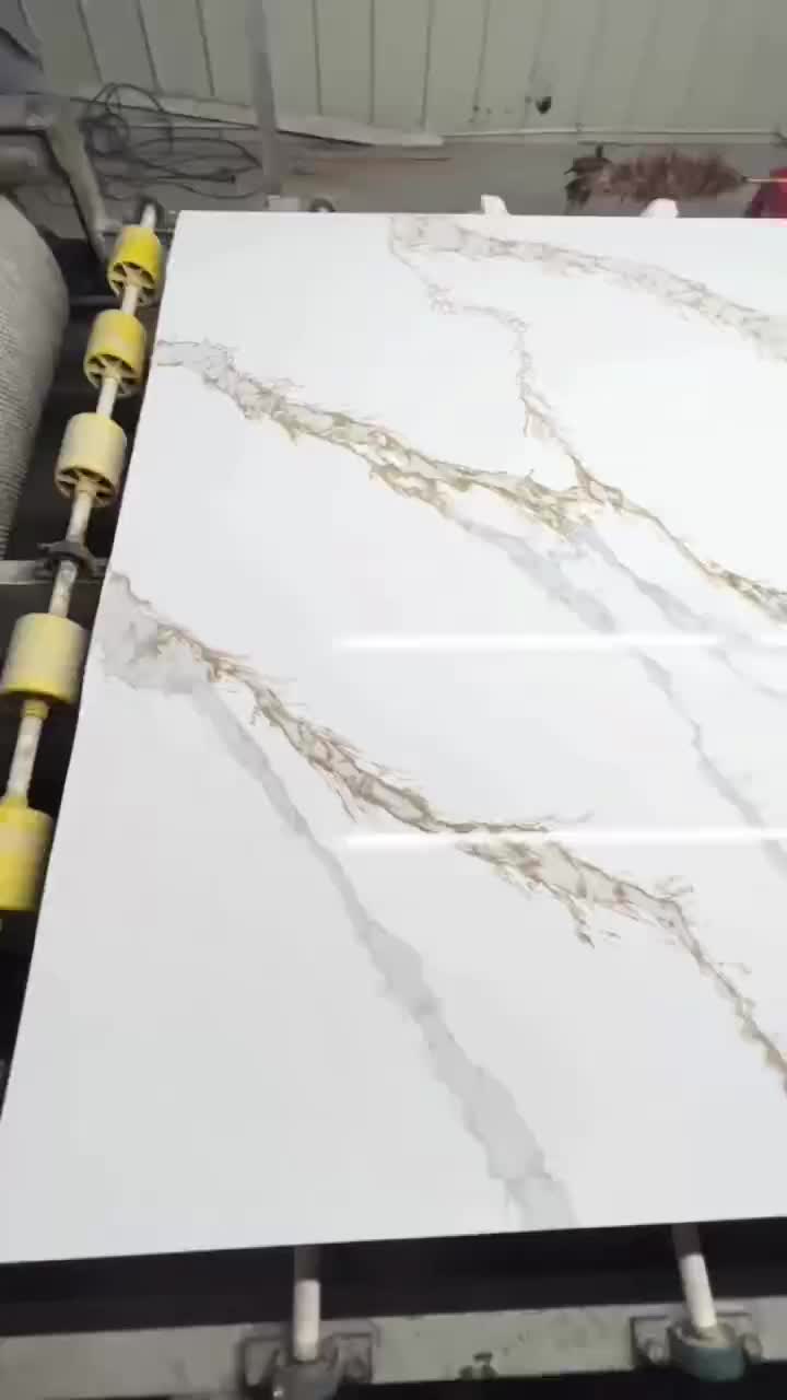 New Design Calacatta Gold Quartz Slabs  Artificial Stones