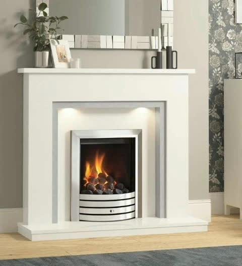 China Honey Onyx Handcraft Carved Fireplace