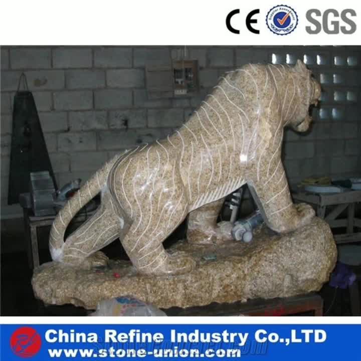 Ourdoor Nature Stone Lion Statues Sculptures