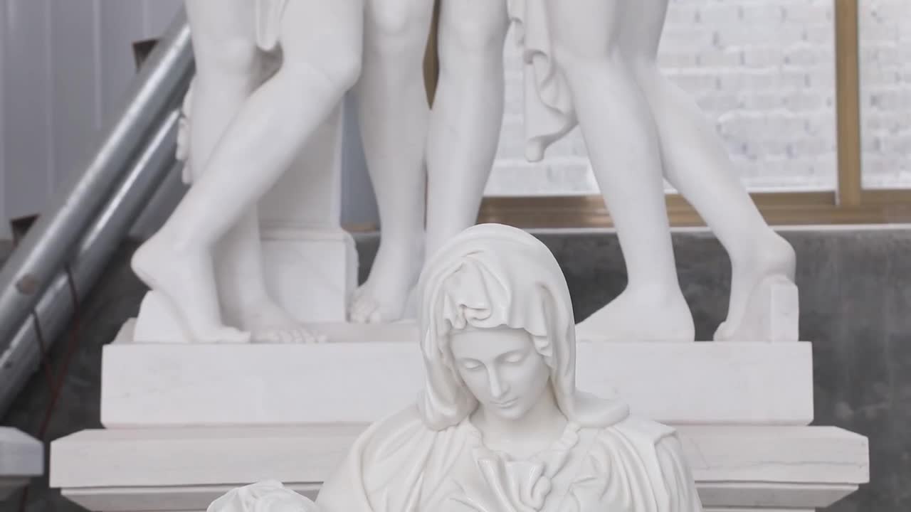 The Pieta In White Marble 1:1 Scale Remade
