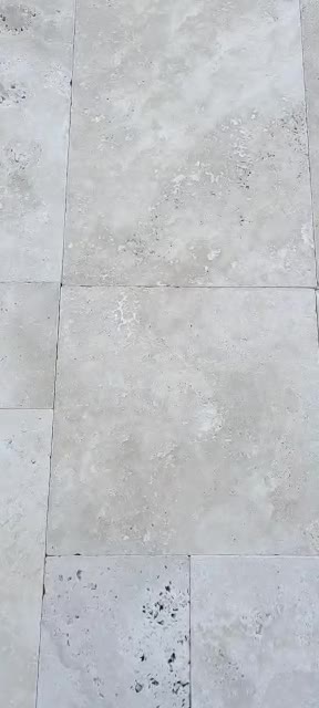 Classic Light Travertine 3Cm Tumbled Pool Deck Pavers F.P Set